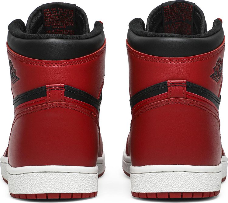 Air Jordan 1 Retro High "Varsity Red"