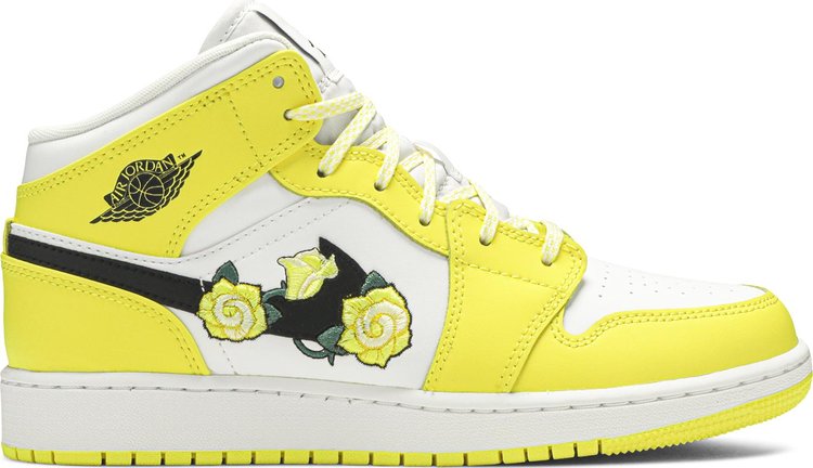 נעלי סניקרס Air Jordan 1 Mid SE GS 'Rose Patch - Dynamic Yellow' של המותג נייקי בצבע צהוב עשויות 