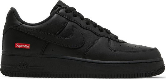 נעלי סניקרס Supreme x Air Force 1 Low 'Box Logo - Black' של המותג נייקי בצבע שָׁחוֹר עשויות עוֹר