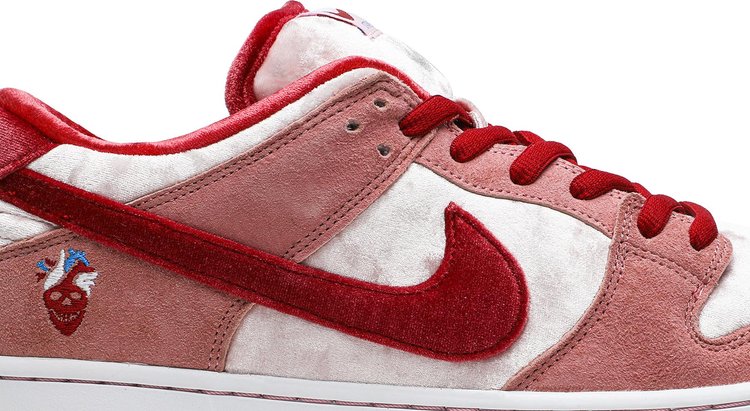 StrangeLove x Dunk Low SB 'Valentine's Day'