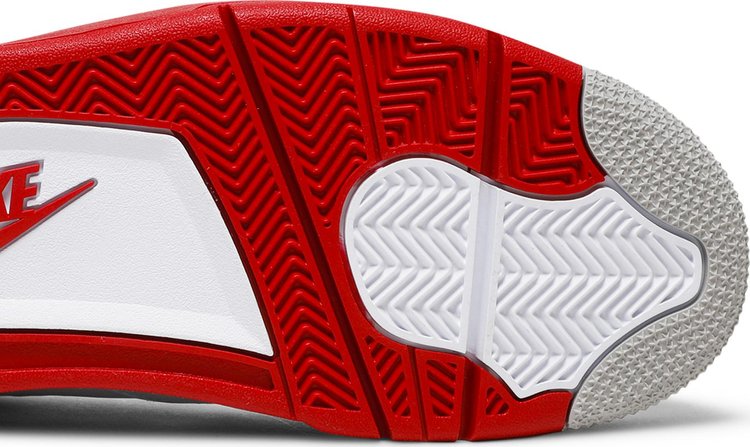 Air Jordan 4 Retro OG 'Fire Red' 2020
