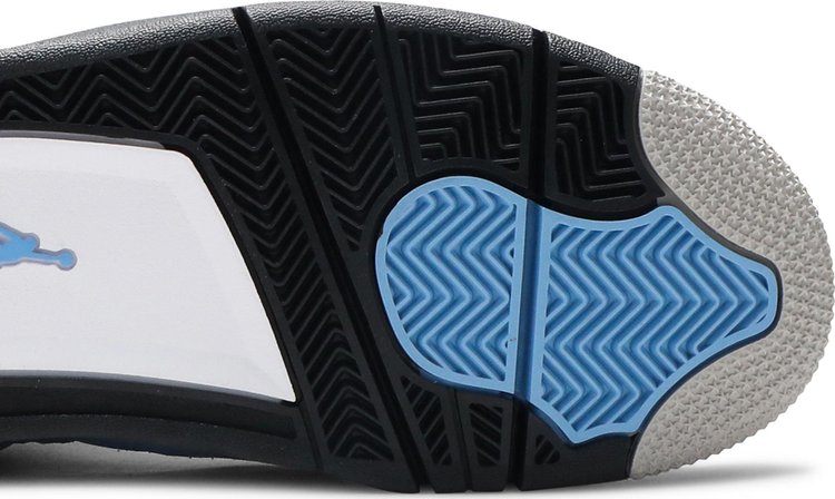 Air Jordan 4 Retro 'University Blue'