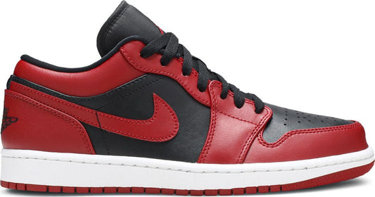 נעלי סניקרס Air Jordan 1 Low 'Reverse Bred' של המותג נייקי בצבע אָדוֹם עשויות 