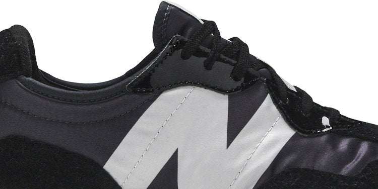 Wmns 327 'Black Grey'