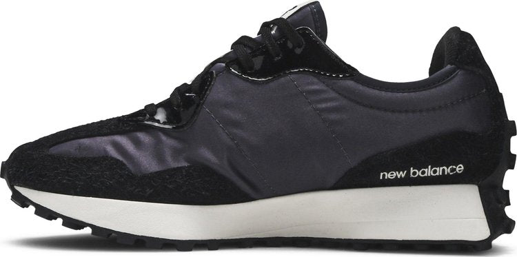 Wmns 327 'Black Grey'