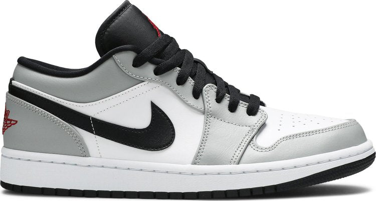 נעלי סניקרס Air Jordan 1 Low 'Light Smoke Grey' של המותג נייקי בצבע אפור עשויות 