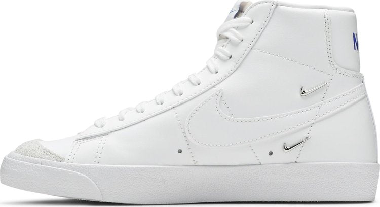 Wmns Blazer Mid '77 SE 'Sisterhood - כסף מתכתי לבן'