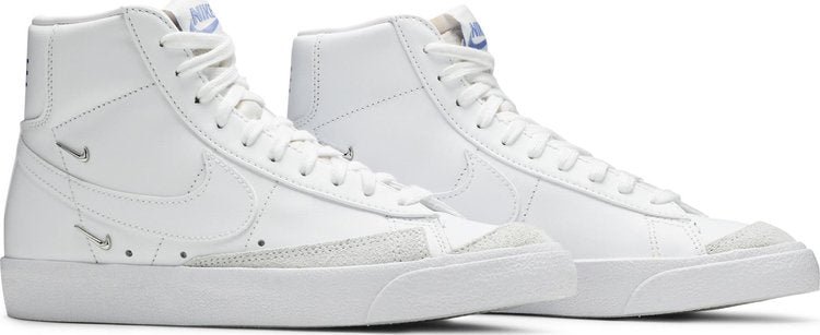 Wmns Blazer Mid '77 SE 'Sisterhood - כסף מתכתי לבן'