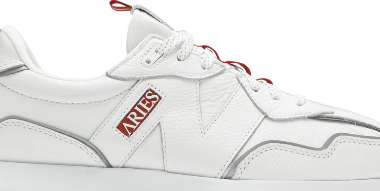 Aries x 327 'INVINCIBLE II - White'