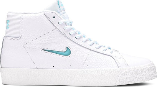 נעלי סניקרס Zoom Blazer Mid Premium SB 'White Glacier Ice Jewel' של המותג נייקי בצבע לבן עשויות טֶקסטִיל