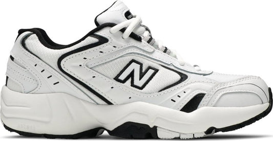 נעלי סניקרס Wmns 452 'White Black' של המותג ניו באלאנס בצבע לבן עשויות עוֹר