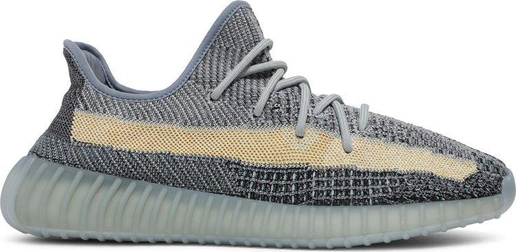 נעלי סניקרס Yeezy Boost 350 V2 'Ash Blue' של המותג אדידס בצבע כְּחוֹל עשויות ניילון פוליאסטר Primeknit