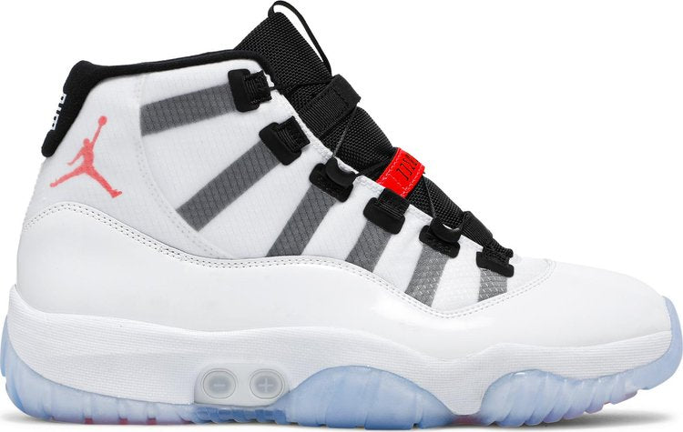 נעלי סניקרס Air Jordan 11 Adapt 'White' UK Charger של המותג נייקי בצבע לבן עשויות סינתטי