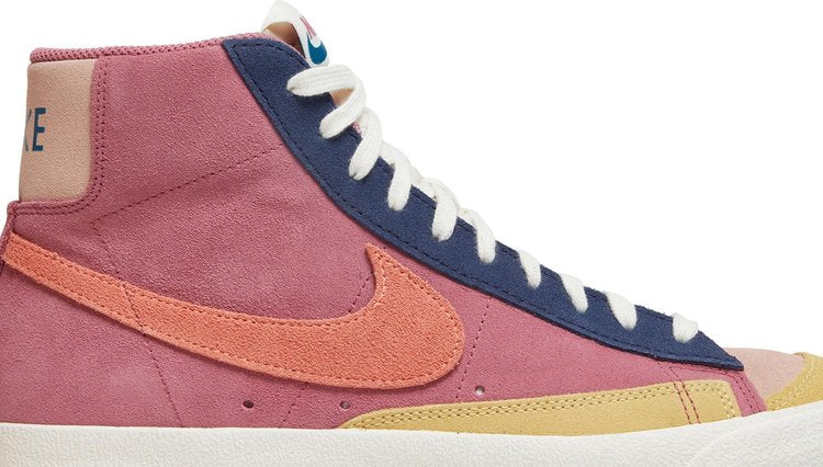 Blazer Mid '77 'Desert Berry'