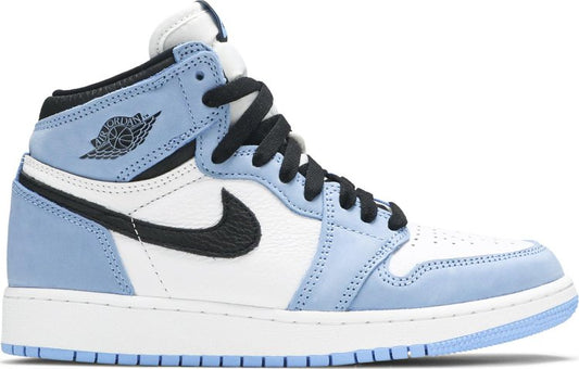 נעלי סניקרס Air Jordan 1 Retro High OG GS 'University Blue' של המותג נייקי בצבע כְּחוֹל עשויות עור (זמש)