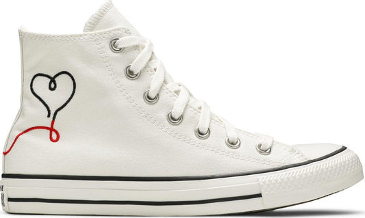 נעלי סניקרס Chuck Taylor All Star High 'Made with Love - White' של המותג קונברס אולסטאר בצבע לבן עשויות בַּד