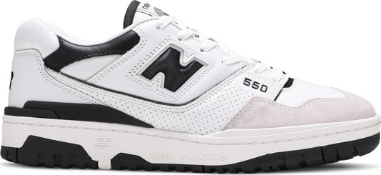 נעלי סניקרס 550 'Sea Salt Black' של המותג ניו באלאנס בצבע לבן עשויות עוֹר