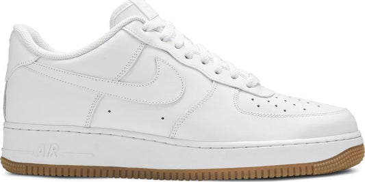 נעלי סניקרס Air Force 1 '07 'White Gum Light Brown' של המותג נייקי בצבע לבן עשויות עוֹר