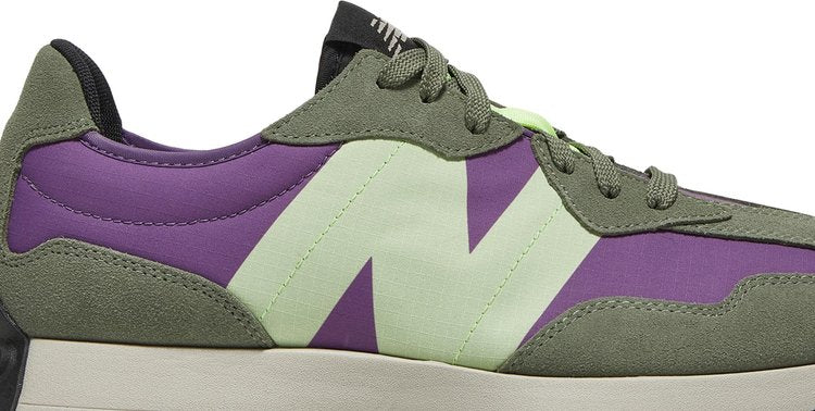 327 'Sour Grape Bleached Lime Glow'