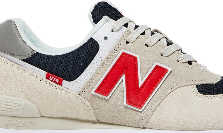 574 'Beige Red Blue'
