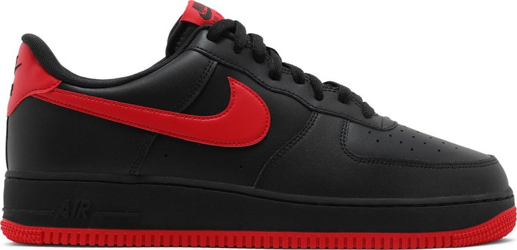 נעלי סניקרס Air Force 1 Low 'Bred' של המותג נייקי בצבע שָׁחוֹר עשויות עוֹר