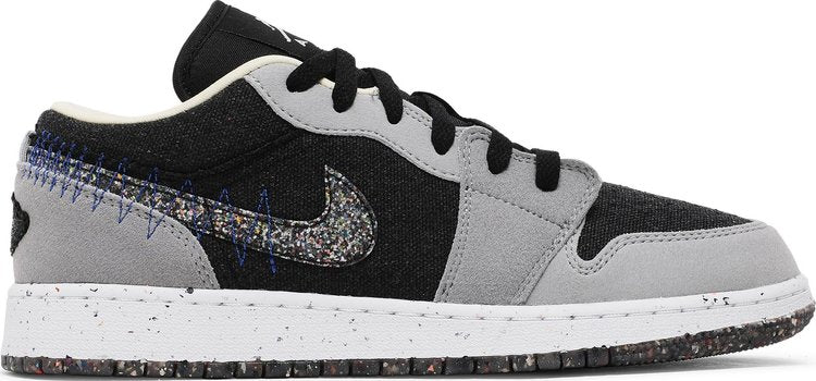 נעלי סניקרס Air Jordan 1 Low SE GS 'Crater' של המותג נייקי בצבע אפור עשויות בַּד