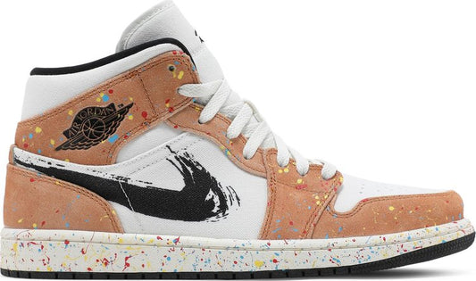 נעלי סניקרס Air Jordan 1 Mid SE 'Brushstroke Paint Splatter' של המותג נייקי בצבע לבן עשויות בַּד