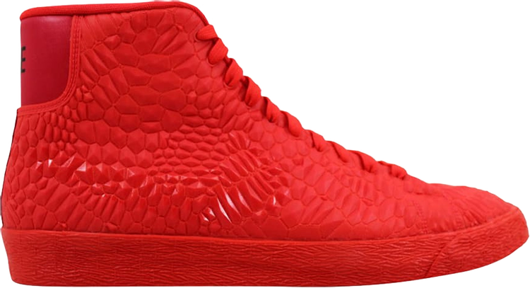 נעלי סניקרס Wmns Blazer Mid DMB 'Bright Crimson' של המותג נייקי בצבע אָדוֹם עשויות 