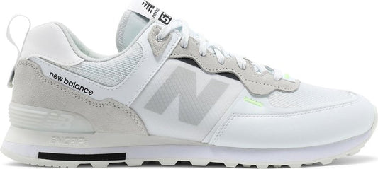 נעלי סניקרס 574 'White Summer Fog' של המותג ניו באלאנס בצבע לבן עשויות רֶשֶׁת