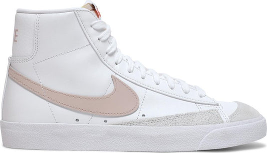 נעלי סניקרס Wmns Blazer Mid '77 Vintage 'White Pink Oxford' של המותג נייקי בצבע לבן עשויות עוֹר
