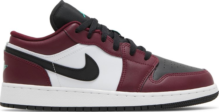 נעלי סניקרס Air Jordan 1 Low SE GS 'Dark Beetroot' של המותג נייקי בצבע אָדוֹם עשויות עוֹר