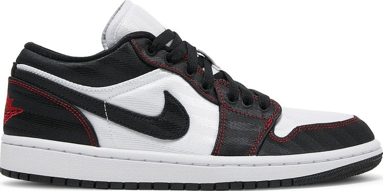 נעלי סניקרס Wmns Air Jordan 1 Low SE Utility 'White Black Red' של המותג נייקי בצבע לבן עשויות בַּד