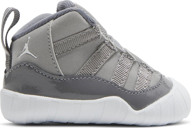 נעלי סניקרס Air Jordan 11 Retro CB 'Cool Grey' 2021 של המותג נייקי בצבע אפור עשויות עוֹר