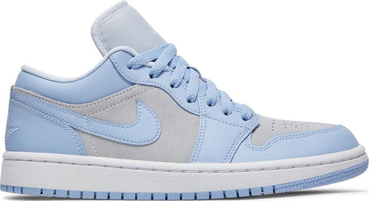 נעלי סניקרס Wmns Air Jordan 1 Low 'Aluminum' של המותג נייקי בצבע אפור עשויות עור (זמש)