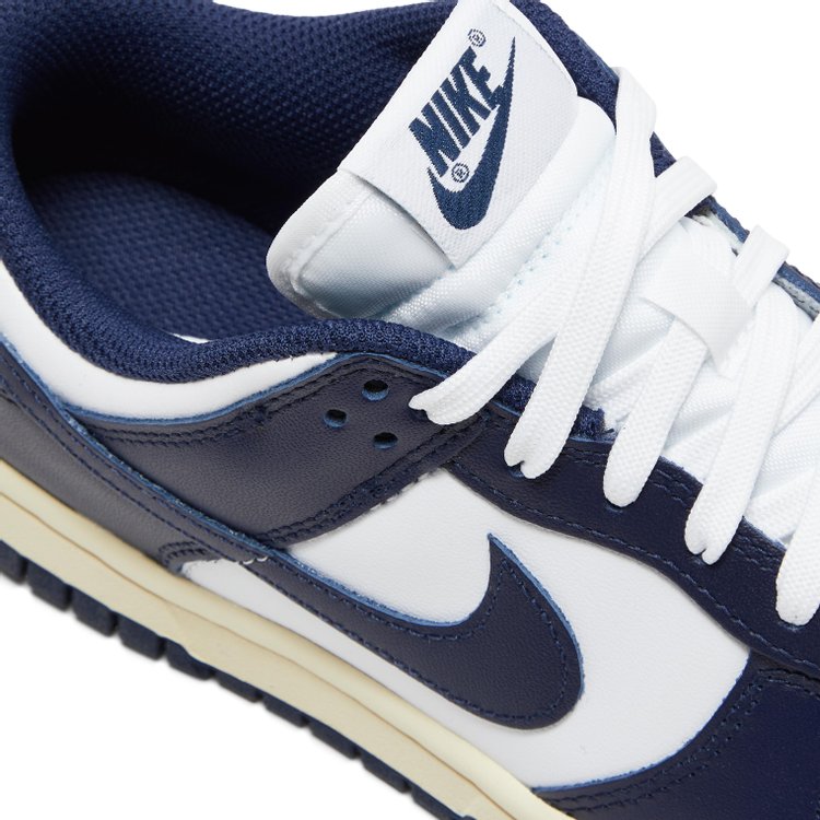 Wmns Dunk Low 'Vintage Navy'