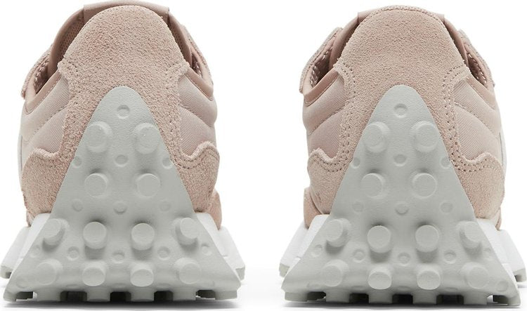 Wmns 327 'Au Lait'