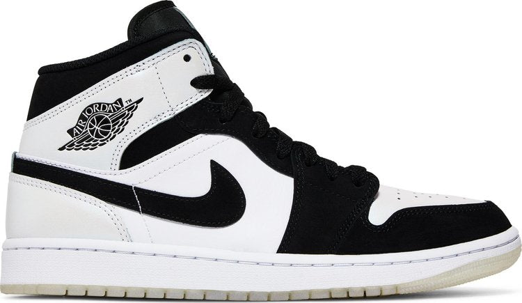 נעלי סניקרס Air Jordan 1 Mid SE 'Diamond' של המותג נייקי בצבע לבן עשויות עוֹר