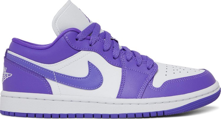 נעלי סניקרס Wmns Air Jordan 1 Low 'Psychic Purple' של המותג נייקי בצבע סָגוֹל עשויות עוֹר