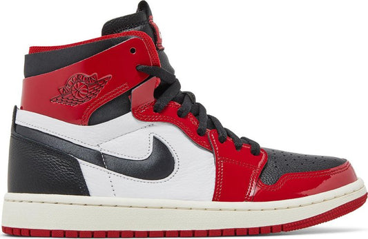 נעלי סניקרס Wmns Air Jordan 1 High Zoom Comfort 'Chicago Bulls' של המותג נייקי בצבע אָדוֹם עשויות עור פטנט