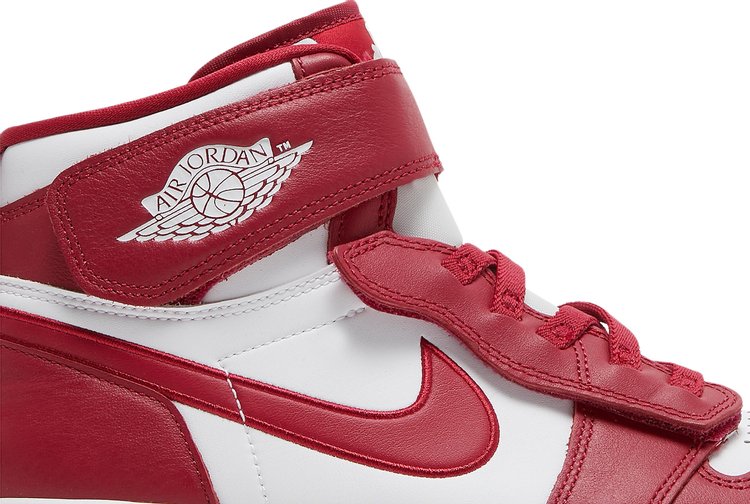 Air Jordan 1 High FlyEase 'Cardinal Red'