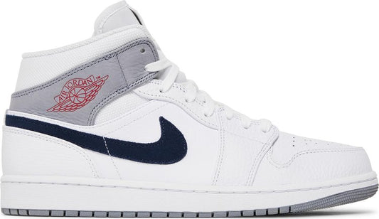 נעלי סניקרס Air Jordan 1 Mid 'Paris' של המותג נייקי בצבע לבן עשויות עוֹר