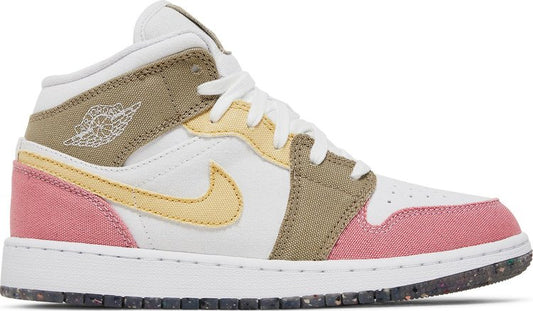 נעלי סניקרס Air Jordan 1 Mid SE GS 'Pastel Grind' של המותג נייקי בצבע לבן עשויות עוֹר