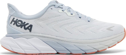 נעלי סניקרס Wmns Arahi 6 'Plein Air Blue Fog' של המותג הוקה בצבע כְּחוֹל עשויות רֶשֶׁת