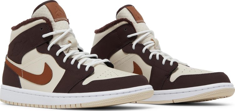 Wmns Air Jordan 1 Mid SE 'Cream Dark Chocolate'