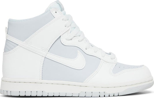 נעלי סניקרס Dunk High GS 'Summit White Pure Platinum' של המותג נייקי בצבע לבן עשויות עוֹר