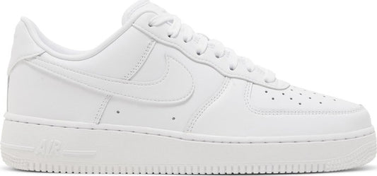 נעלי סניקרס Air Force 1 '07 'Fresh' של המותג נייקי בצבע לבן עשויות עוֹר