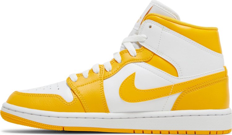 Wmns Air Jordan 1 Mid 'University Gold'