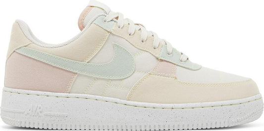 נעלי סניקרס Air Force 1 '07 LX Next Nature 'Structured' של המותג נייקי בצבע קרם עשויות בַּד