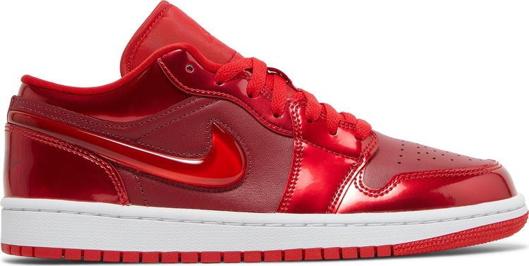 נעלי סניקרס Wmns Air Jordan 1 Low SE 'Pomegranate' של המותג נייקי בצבע אָדוֹם עשויות עור פטנט