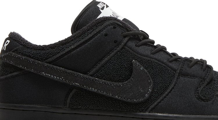 Gnarhunters x Dunk Low SB 'Black'